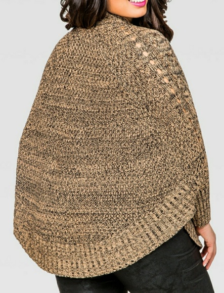 Poncho Cardigan fits up to 2X - Picture 3 of 3